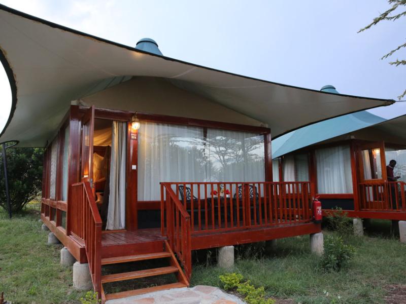 3 Days, 2 Nights Private safari to AA lodge Mara camp